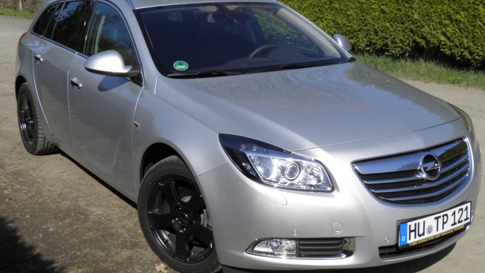 Opel (Opel Insignia - Sports Tourer)