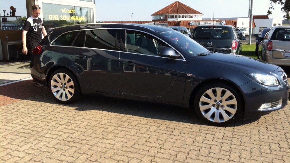 Opel Insignia Sports Tourer 1.6T (Opel Insignia - Sports Tourer)