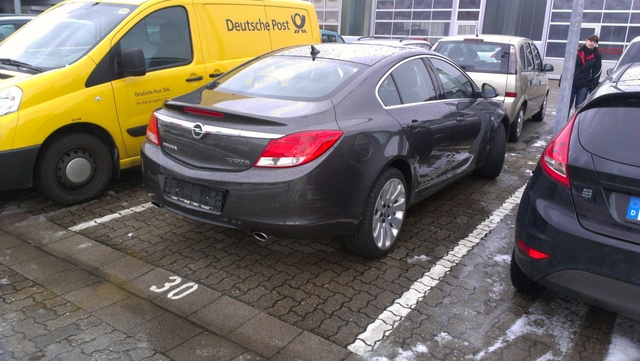 INSIGNIA 2.0 T 4x4 (Opel Insignia - 4-Türer)