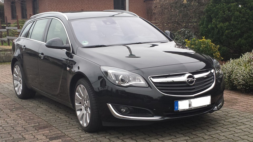 Insignia (Opel Insignia - Sports Tourer)