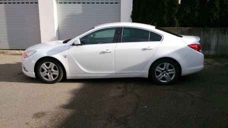 Insignia Sport 2,0 cdti 118kw OPC-Line (Opel Insignia - 4-Türer)