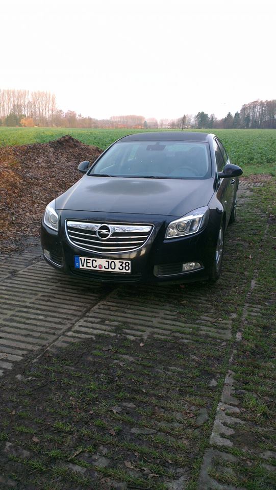 Opel Insignia 2,0 cdti gerade angekommen nach dem Kauf