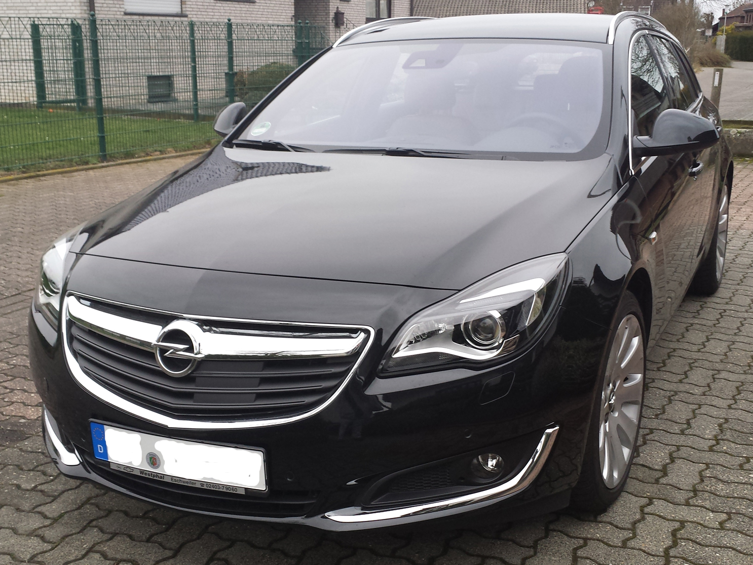 Insignia Bi-Turbo