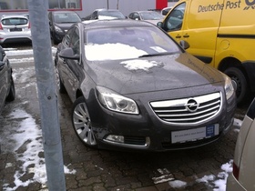 INSIGNIA 2.0 T 4x4 (Opel Insignia - 4-Türer)