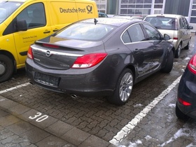 INSIGNIA 2.0 T 4x4 (Opel Insignia - 4-Türer)